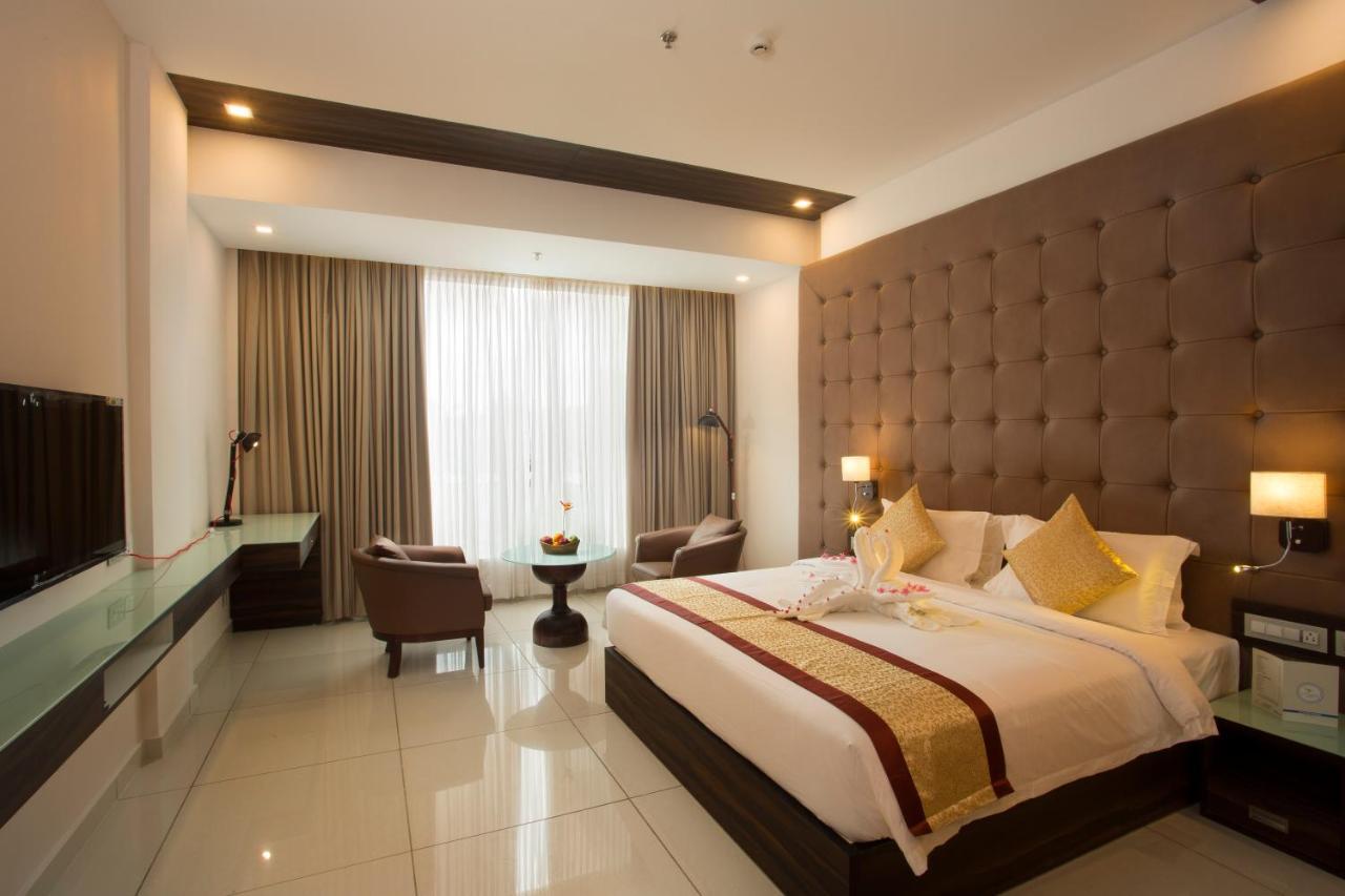 Blue Serene Resort กูรูวาเยอร์ ภายนอก รูปภาพ