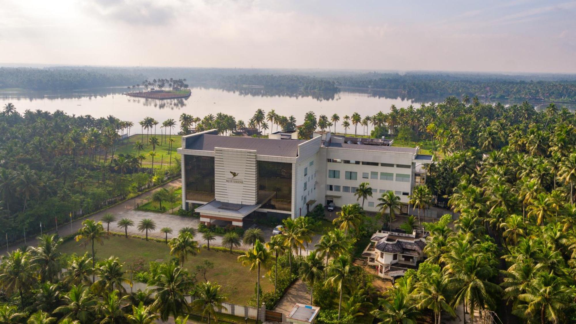 Blue Serene Resort กูรูวาเยอร์ ภายนอก รูปภาพ