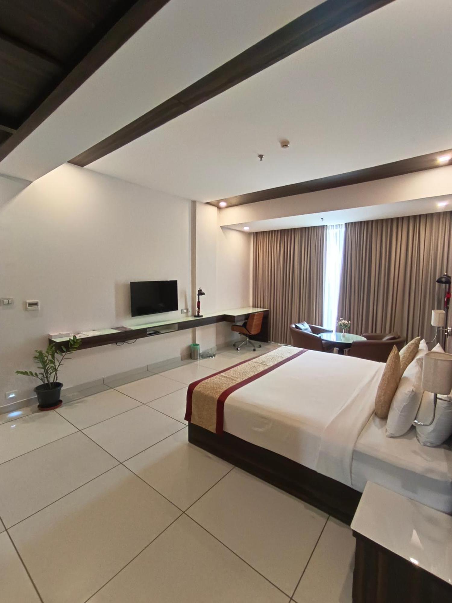 Blue Serene Resort กูรูวาเยอร์ ภายนอก รูปภาพ